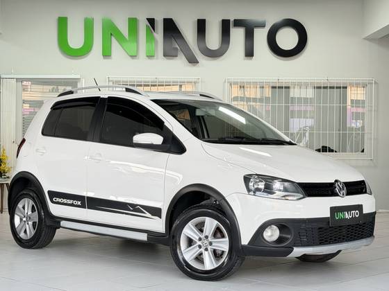 VOLKSWAGEN CROSSFOX 1.6 MI FLEX 8V 4P MANUAL